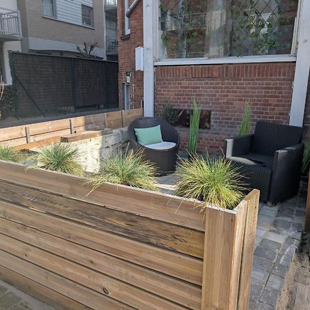 Appartement Spacieux Avec Parking Et Terrasse De Panne Ngoại thất bức ảnh