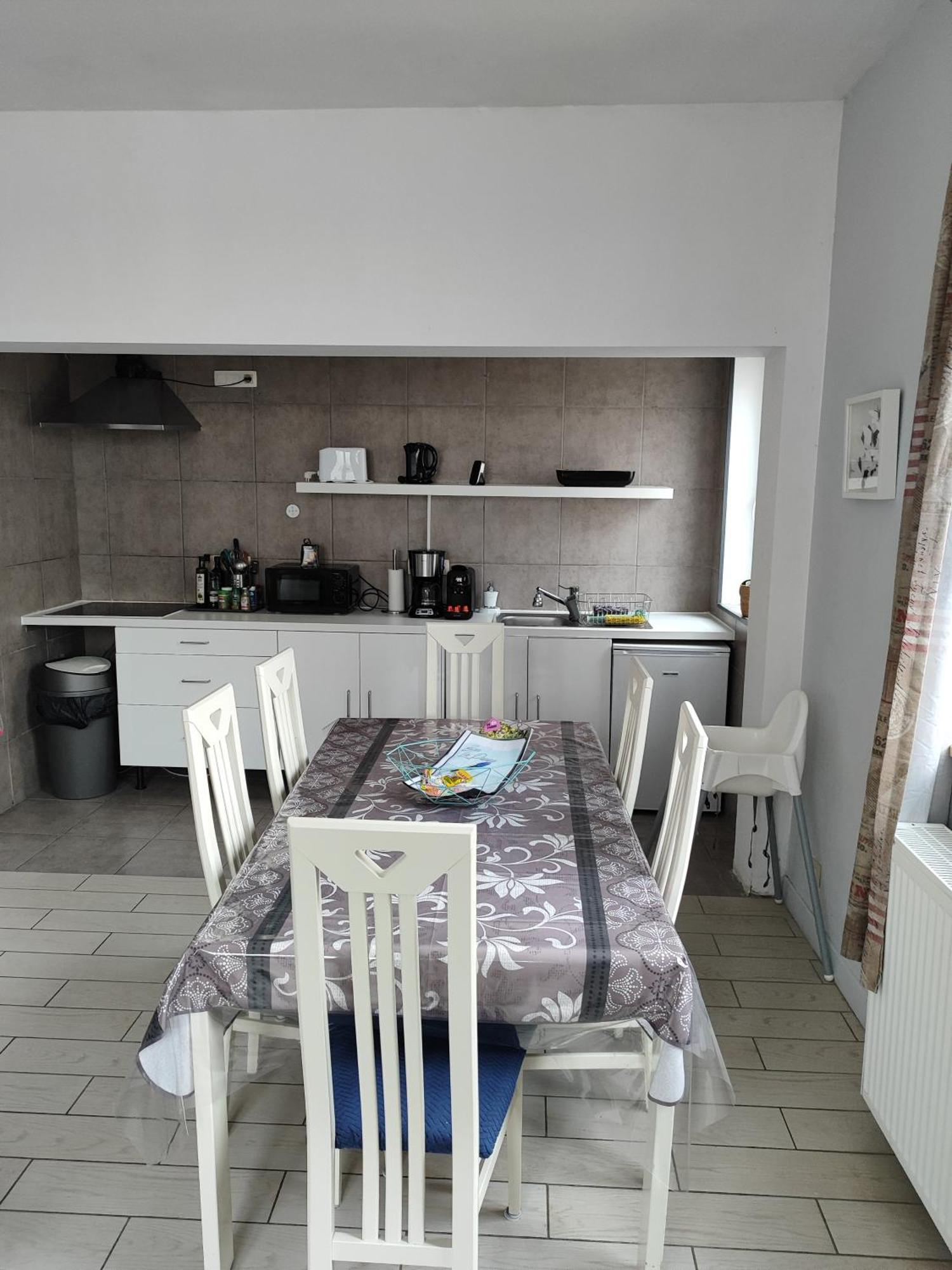 Appartement Spacieux Avec Parking Et Terrasse De Panne Ngoại thất bức ảnh